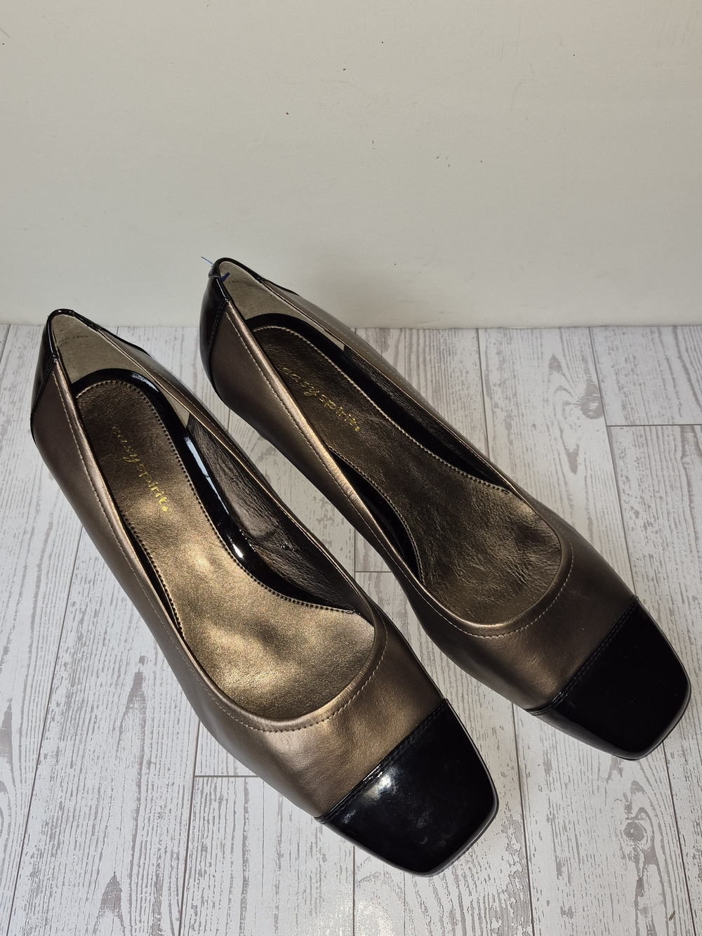 Easy Spirit Metallic Taupe and Black Square-Toe Pumps